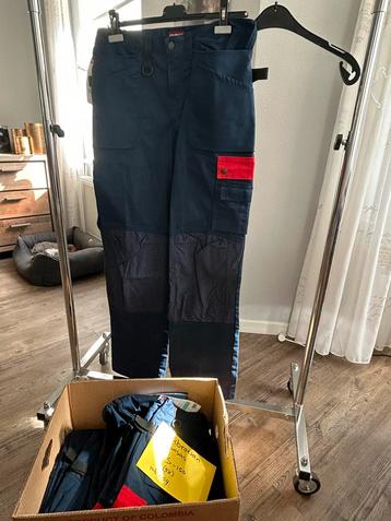 Werkbroeken, Kansas beschikbaar voor biedingen