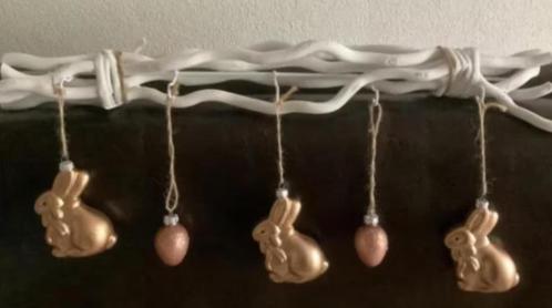 Witte paastakken met paashaasjes en eitjes aan; NIEUW, Diversen, Pasen, Nieuw, Ophalen of Verzenden