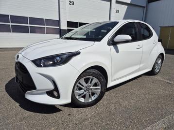 Toyota Yaris 1.5 Hybrid 115 First Edition BELG SCHROEISCHADE beschikbaar voor biedingen