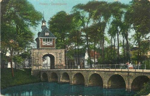 (300-481-023) Hoorn Oosterpoort, Verzamelen, Ansichtkaarten | Nederland, Noord-Holland, Verzenden