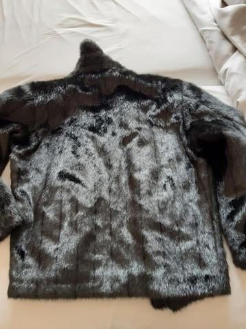 Contemporary bontjas, maat L beschikbaar voor biedingen