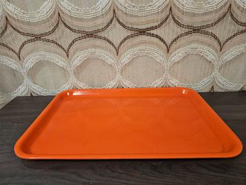 Retro oranje rechthoekig vintage dienblad  beschikbaar voor biedingen