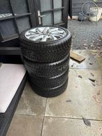 Alfa Romeo Giulietta Winterbanden op Velg, Auto-onderdelen, Banden en Velgen, Gebruikt, Banden en Velgen, 17 inch, Personenwagen