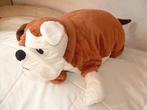 IKEA HOND GOSIG BULLDOG KLUMPIG VELOURS ROODBRUIN/WI, Kinderen en Baby's, Speelgoed | Knuffels en Pluche, Ophalen of Verzenden
