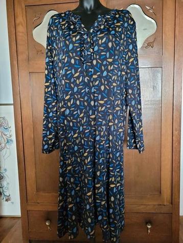 Leuke losse jurk in blauw met print  "BleuBonheur" mt4XL beschikbaar voor biedingen