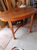Ovale vintage tafel, Ophalen