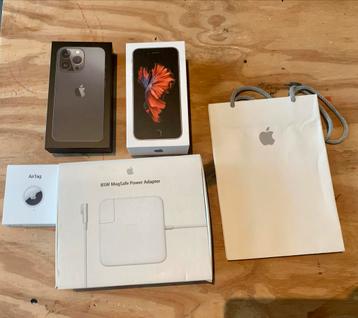 Apple Doosjes Collectie - iPhone, AirTag, Meer! beschikbaar voor biedingen