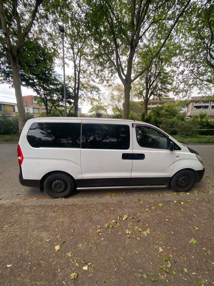 Hyundai H300 2.5 Crdi VGT H-1 2008 *Nieuwe APK + Accu 2 jr, Auto's, Bestelauto's, Particulier, ABS, Airbags, Airconditioning, Android Auto