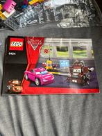 Lego Cars 8424 - Cars 2 Spionnenbasis, Ophalen of Verzenden, Gebruikt, Complete set, Lego