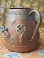 Mooie zware originele antieke kookpot uit Afrika 21,5 cm., Antiek en Kunst, Antiek | Koper en Brons, Ophalen of Verzenden, Koper