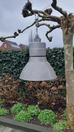 Authentieke industriële fabriekslampen / hanglampen, Huis en Inrichting, Lampen | Hanglampen, Metaal, Zo goed als nieuw, 50 tot 75 cm
