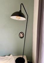Zwarte vloerlamp Orion vsn vtwonen, Ophalen, Gebruikt, Metaal, 150 tot 200 cm