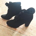 Laarsjes, kort, zwart, nieuw, mt 38, Kleding | Dames, Ophalen of Verzenden, Nieuw, Zwart