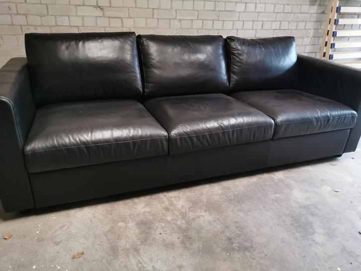 Zwart leren bank ikea, Huis en Inrichting, Banken | Bankstellen, Gebruikt, Rechte bank, Driepersoons, 200 tot 250 cm, 75 tot 100 cm