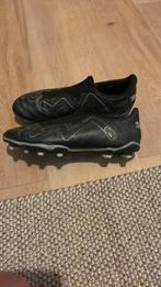 Puma voetbalschoen maar 41, Ophalen of Verzenden, Gebruikt, Schoenen