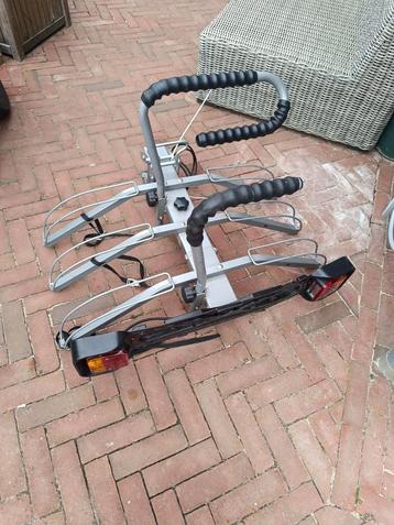 Fietsendrager 3 fietsen beschikbaar voor biedingen