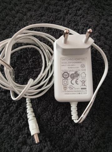 Switching adaptor model ZD912A24005EU 100-240V-50/60Hz 0.5A beschikbaar voor biedingen