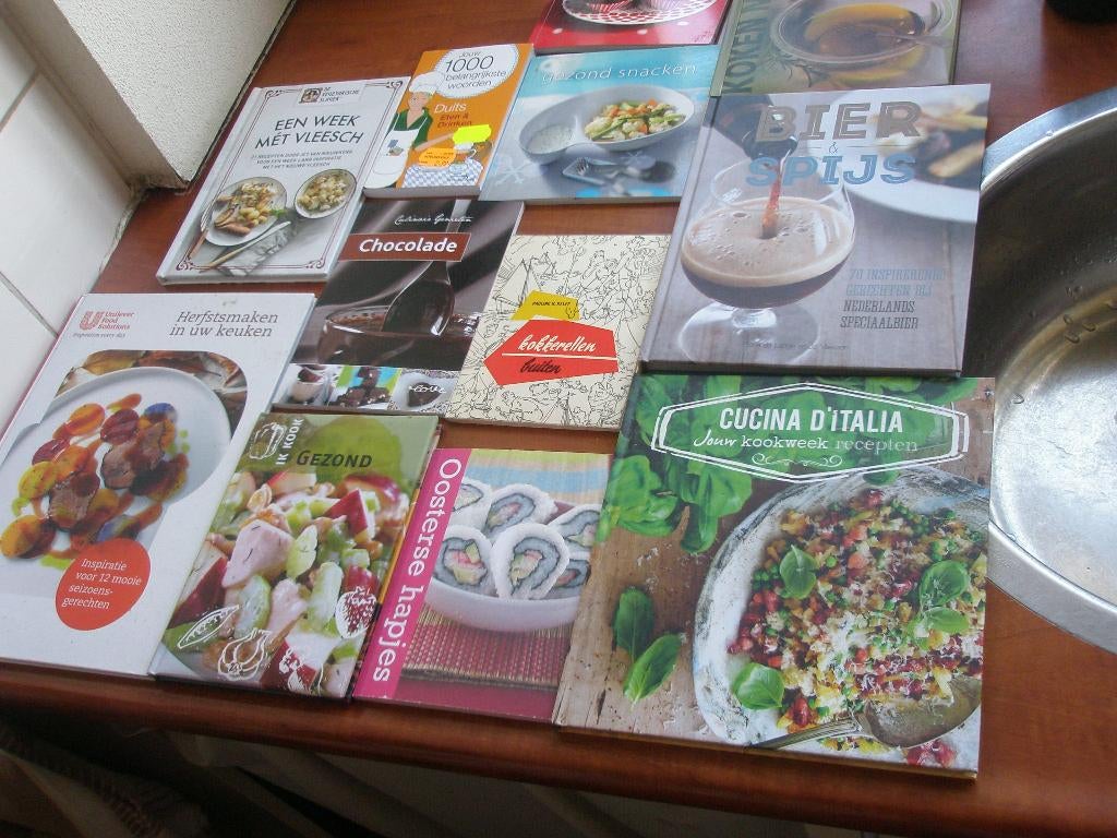 Partij Kookboeken divers ( 12 stuks , samen voor 10 euro ), Boeken, Gelezen, Verzenden, Gezond koken, Hoofdgerechten