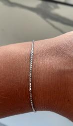 14 karaat wit gouden armband 19 cm 2,4g Venetiaanse schakel, Ophalen of Verzenden, Zo goed als nieuw, Zilver, Goud