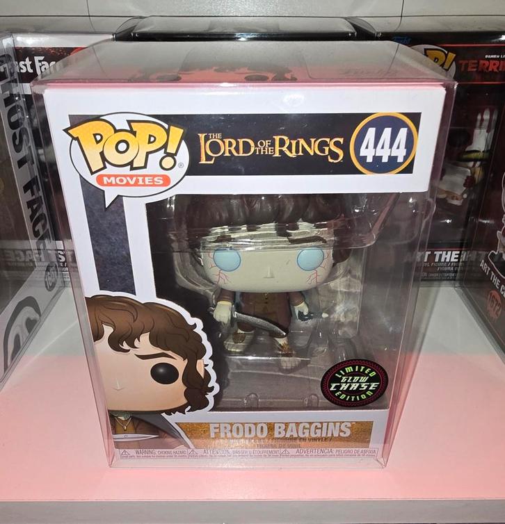 Funko Pop! 444 Frodo Baggins CHASE (The Lord of the Rings), Verzamelen, Poppetjes en Figuurtjes, Nieuw, Ophalen of Verzenden