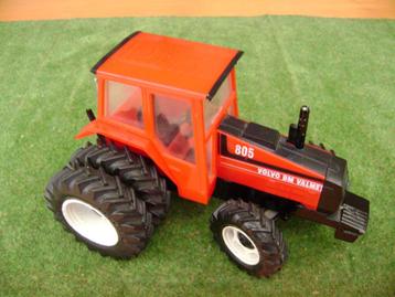 Volvo BM Valmet 805 op dubbele montering, Britains nr. 5484 beschikbaar voor biedingen