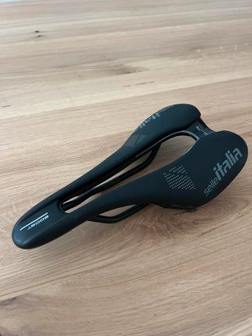 Selle Italia SLR TM Boost Superflow S3 zadel beschikbaar voor biedingen