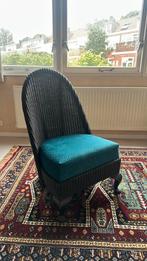 Antieke Lloyd Loom, Ophalen