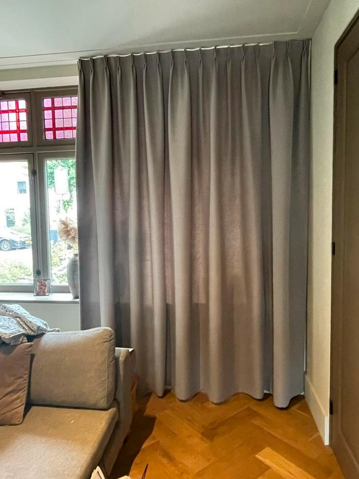 Prachtige set verduisterende gordijnen, Huis en Inrichting, Stoffering | Gordijnen en Lamellen, Zo goed als nieuw, 200 cm of meer