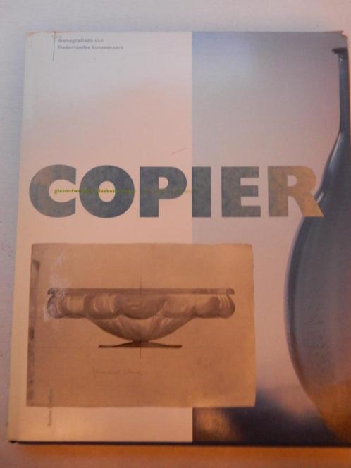 Copier - overzicht van zijn leven en werk tot en met 1991., Boeken, Kunst en Cultuur | Beeldend, Gelezen, Overige onderwerpen