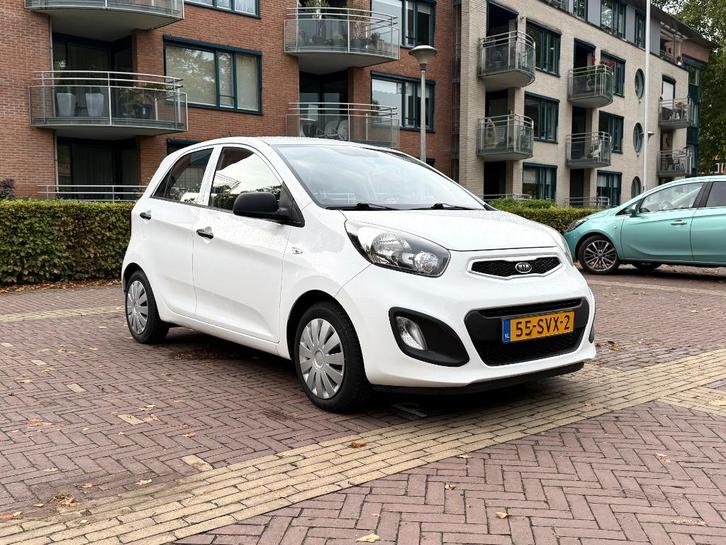 Kia Picanto 1.0 wit 5DRS (2012) Airco + Carkit | APK 04-2026, Auto's, Kia, Particulier, Picanto, ABS, Airbags, Airconditioning
