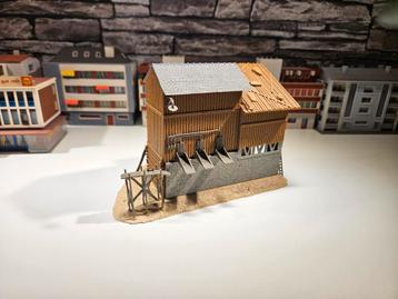 Fabrieksgebouw industrie N spoor trein 1:160 beschikbaar voor biedingen