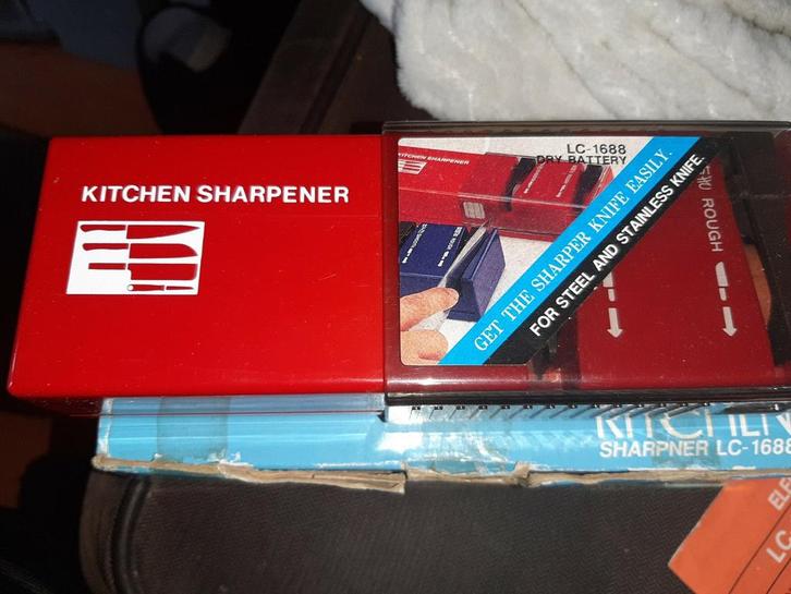 Scharen en messen slijper 4 euro, Huis en Inrichting, Keuken | Keukenbenodigdheden, Zo goed als nieuw, Ophalen of Verzenden