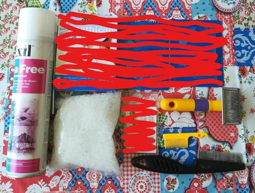 Vlooienspray, kam, medische plastic kattenbakkorrels, Dieren en Toebehoren, Katten-accessoires, Zo goed als nieuw, Ophalen of Verzenden