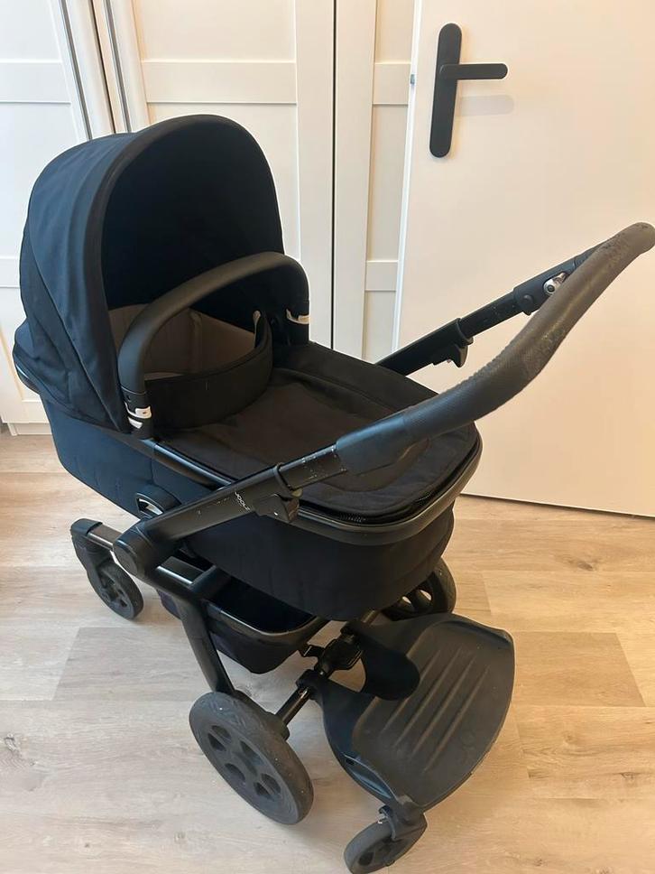 Joolz Hub kinderwagen zwart, Kinderen en Baby's, Kinderwagens en Combinaties, Gebruikt, Kinderwagen, Overige merken, Met reiswieg