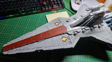 Venator Class Republic Star Destroyer bouwmodel beschikbaar voor biedingen