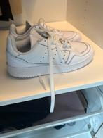 Adidas Sneakers - Unisex - Maat 39,5, Ophalen of Verzenden, Zo goed als nieuw, Wit, Sneakers of Gympen