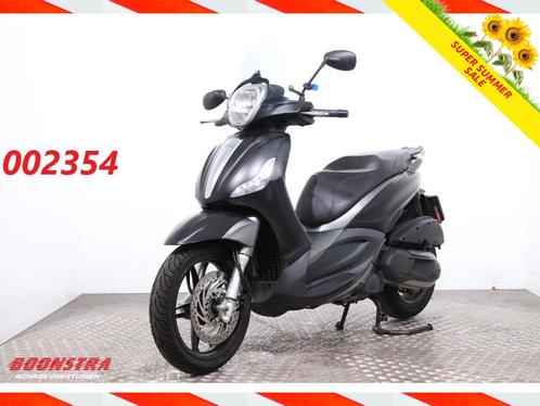 Piaggio Beverly 350 ABS (bj 2016), Motoren, Motoren | Schademotoren, Scooter, Overige merken, 12 t/m 35 kW, ABS
