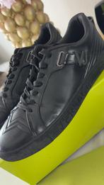 Versace Sneaker, Kleding | Heren, Ophalen of Verzenden, Zo goed als nieuw, Zwart