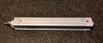 FESTO - Electrocilinder - Electro cilinder - ESBF-BS-32-200 beschikbaar voor biedingen