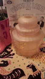 Vintage roze lampenkap van glas met bloemen glazen hanglamp, Huis en Inrichting, Lampen | Lampenkappen, Ophalen, Zo goed als nieuw