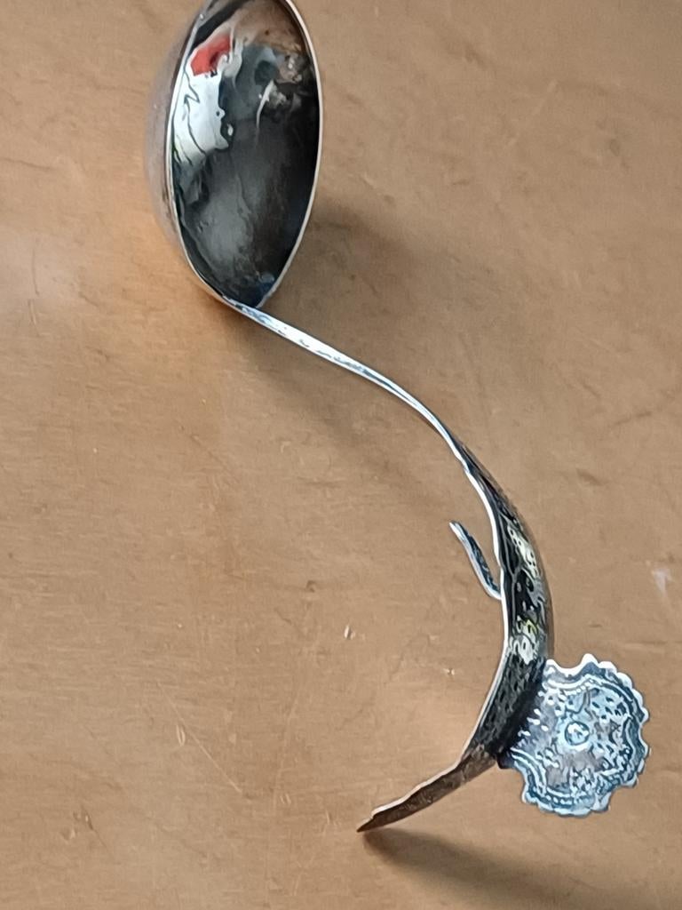 Antieke zilveren Roomlepel met Gedetailleerd Handvat en keur, Antiek en Kunst, Ophalen of Verzenden, Zilver