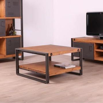 Industriële salontafel beschikbaar voor biedingen