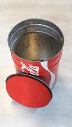 Coca Cola metalen zit-trommel, Ophalen