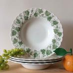 Set van 4 Vintage Borden Churchill Staffordshire Verdigris, Overige materialen, Ophalen of Verzenden, Zo goed als nieuw, Bord(en)