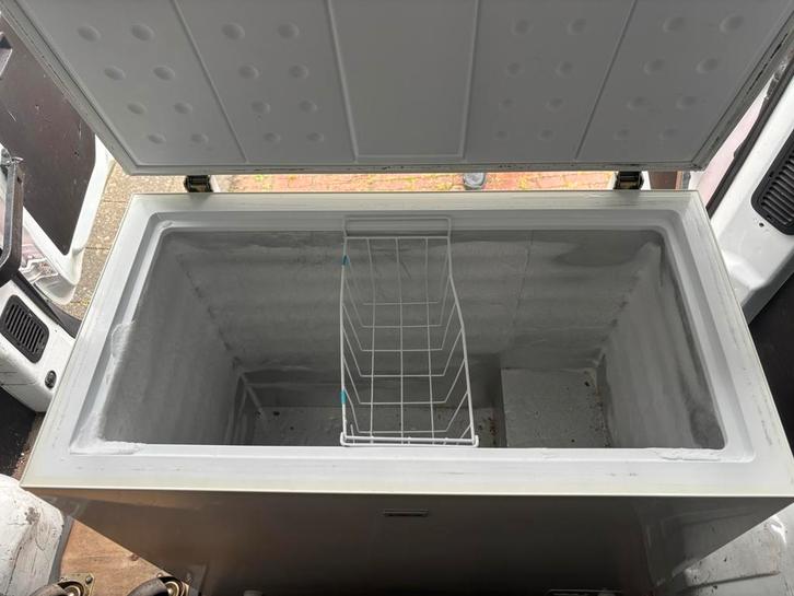 Diepvries Inventum VK950, Witgoed en Apparatuur, Vriezers en Diepvrieskisten, Gebruikt, Vrijstaand, Vrieskist, 85 tot 120 cm, 60 tot 90 cm