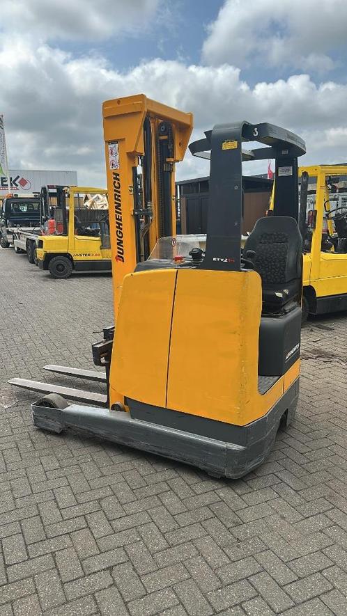 4x Jungheinrich reachtruck incl. oplader – vanaf € 1950 p/s, Zakelijke goederen, Machines en Bouw | Heftrucks en Intern transport