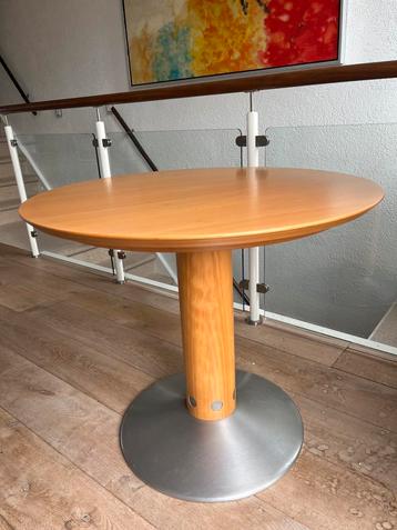 Arco Diabolo tafel beschikbaar voor biedingen