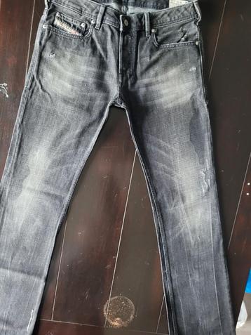 NIEUWE CLASSIC DIESEL ZATINY REGULAR BOOTCUT DESTROY 31/34!! beschikbaar voor biedingen