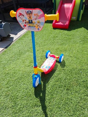Paw Patrol Step met 3 Wielen - Gebruikt beschikbaar voor biedingen