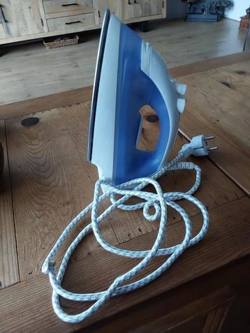 Te koop Strijkijzer.  beschikbaar voor biedingen